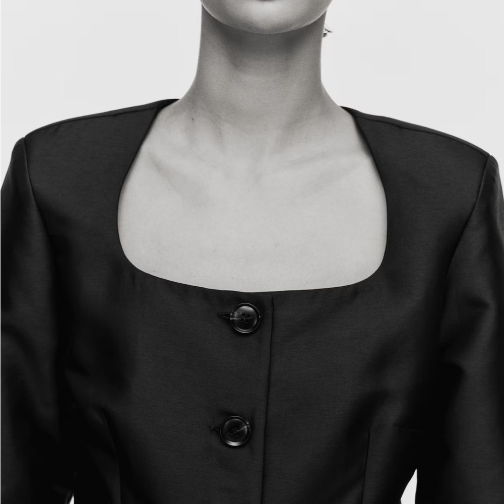 H&M NWT black satin open neck button front cardigan blazer jacket top - Picture 3 of 8